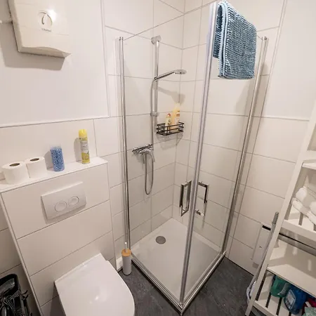 Apartmán Kompaktes Mit Kueche, Wlan & Parkplatz